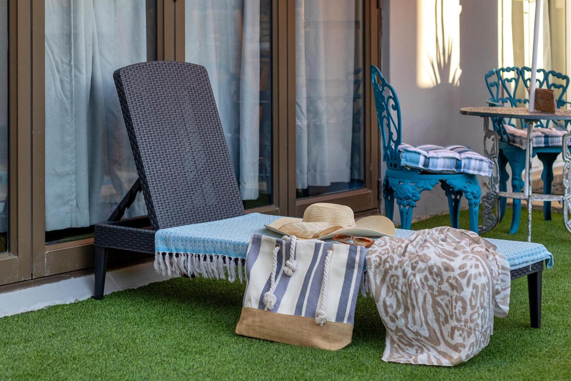 The Sandcastle Guesthouse - Мелкбосстранд Экстерьер фото